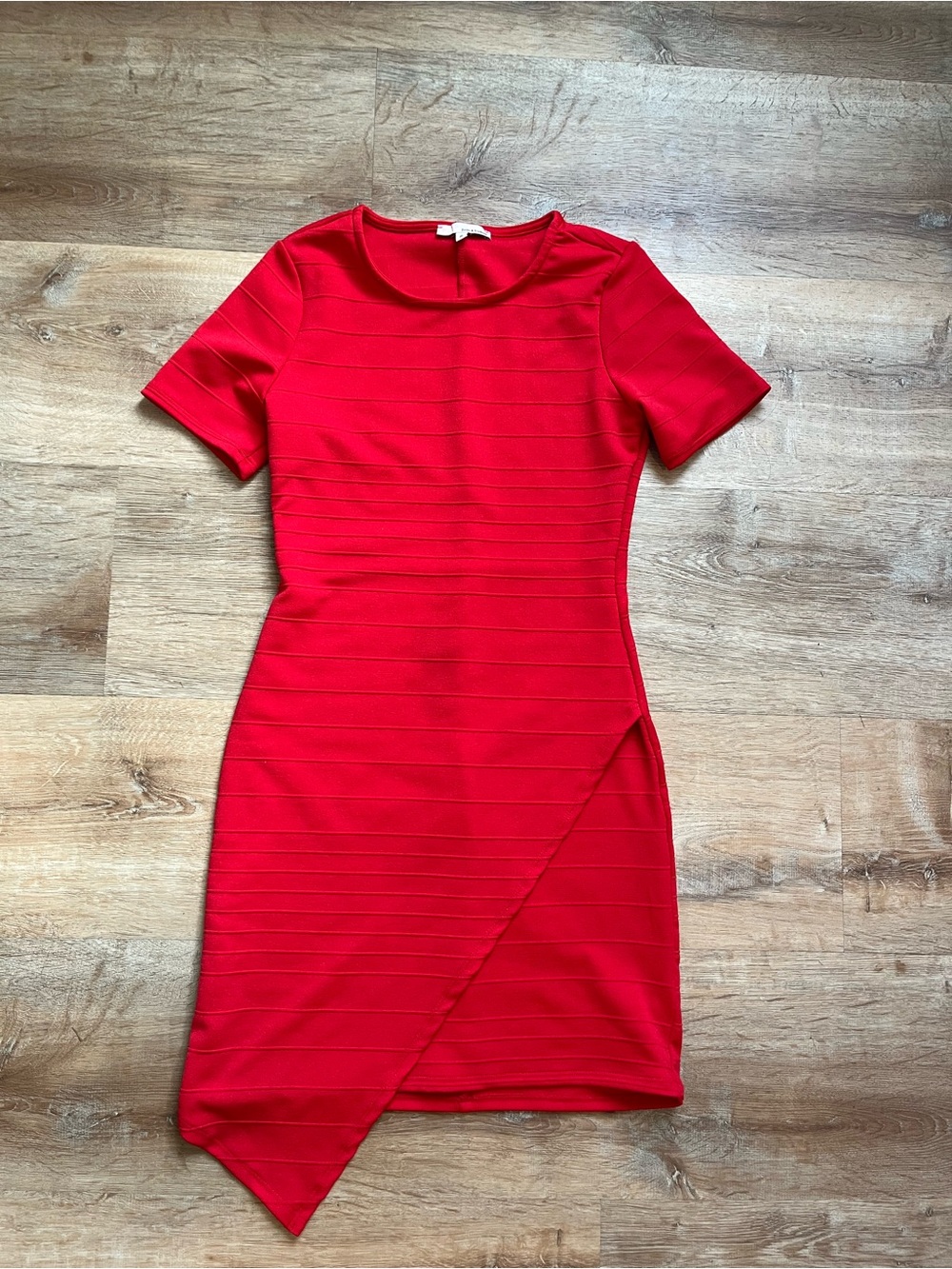 june & hudson Red Short Sleeve Bandage Dress